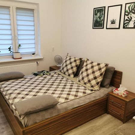 Апартаменты Opole Apartament Mieszkanie U Lukasza Экстерьер фото