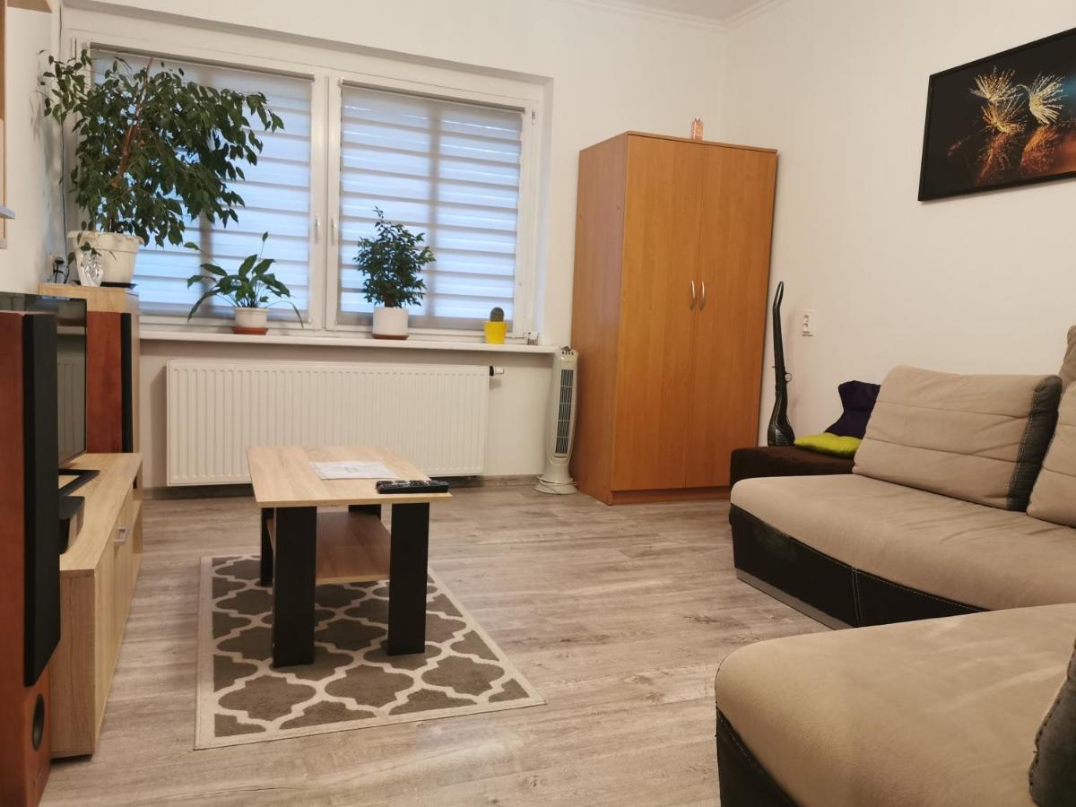 Апартаменты Opole Apartament Mieszkanie U Lukasza Экстерьер фото